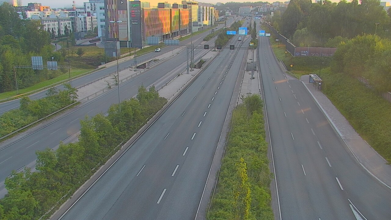 Weather Camera Image Road 101 Espoo Säterinsolmu, Espoo, Uusimaa