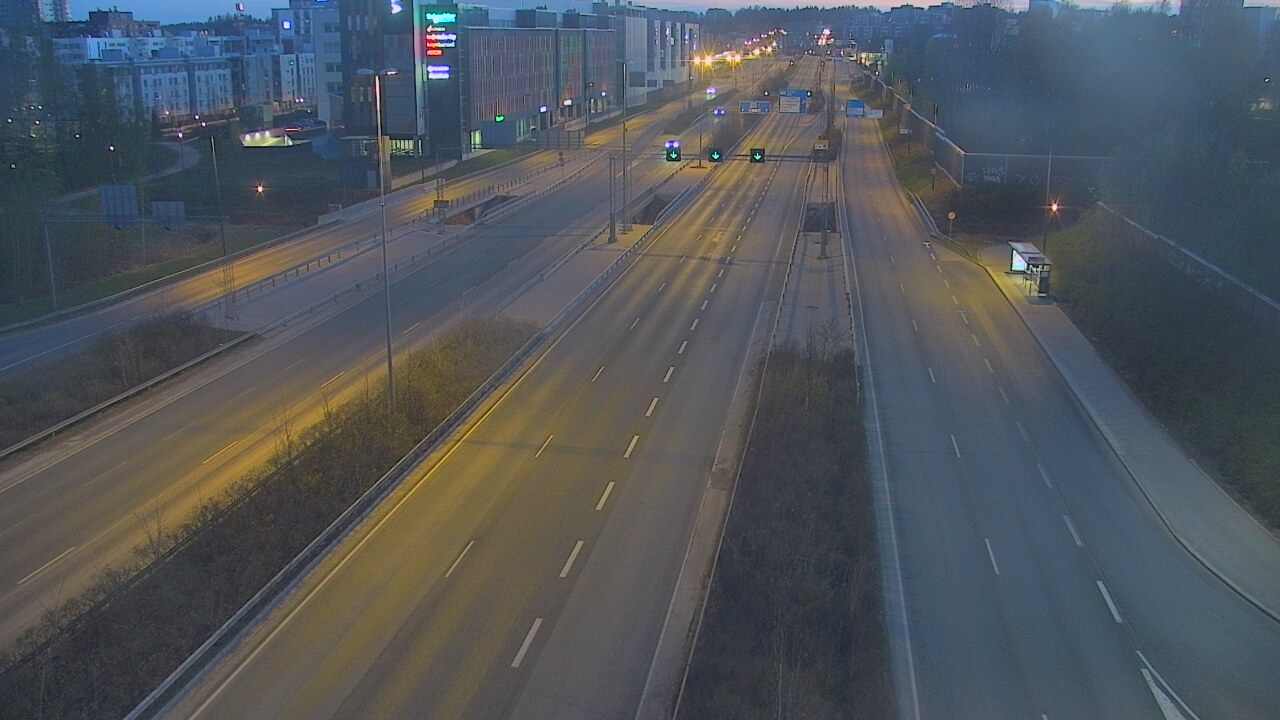 Weather Camera Image Road 101 Espoo Säterinsolmu, Espoo, Uusimaa