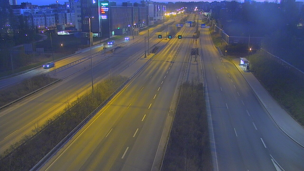 Weather Camera Image Road 101 Espoo Säterinsolmu, Espoo, Uusimaa