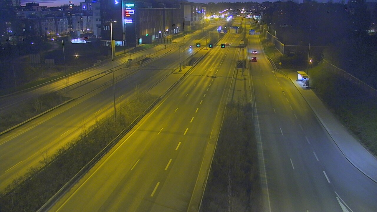 Weather Camera Image Väg 101 Esbo Säterinsolmu, Espoo, Uusimaa