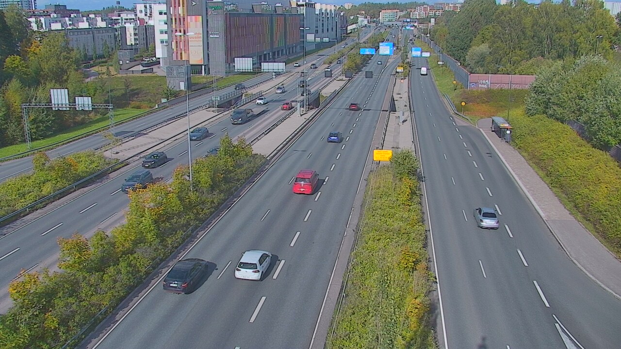 Weather Camera Image Road 101 Espoo Säterinsolmu, Espoo, Uusimaa