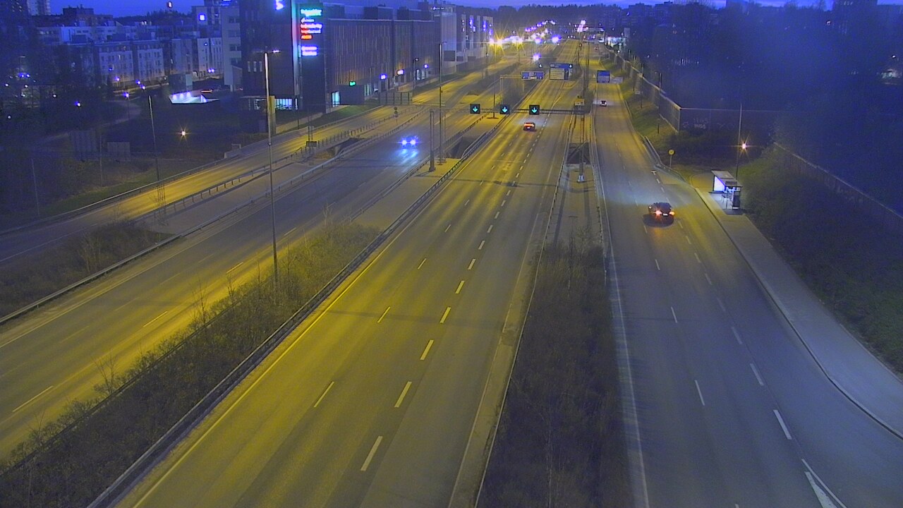 Weather Camera Image Road 101 Espoo Säterinsolmu, Espoo, Uusimaa