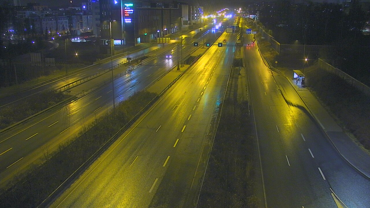 Weather Camera Image Road 101 Espoo Säterinsolmu, Espoo, Uusimaa