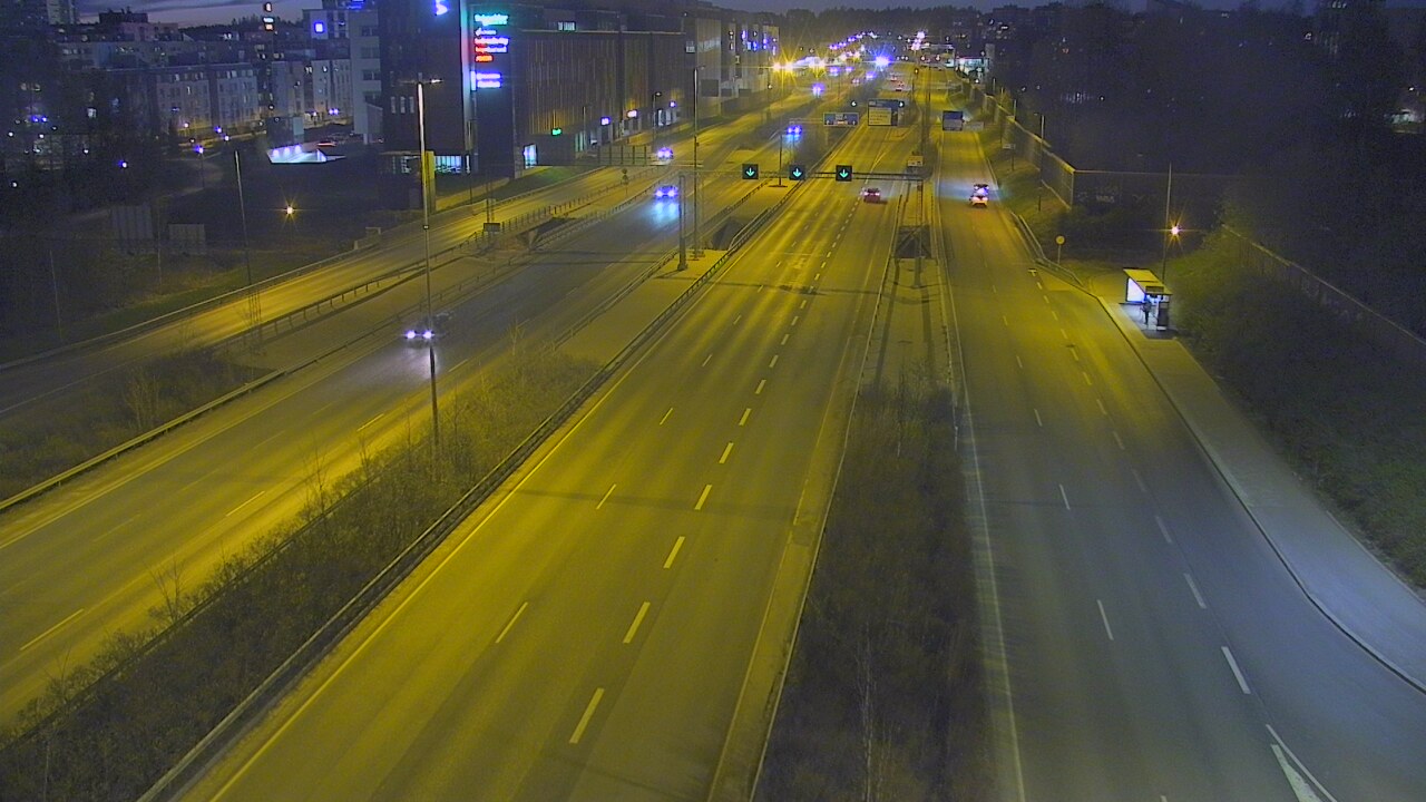 Weather Camera Image Väg 101 Esbo Säterinsolmu, Espoo, Uusimaa
