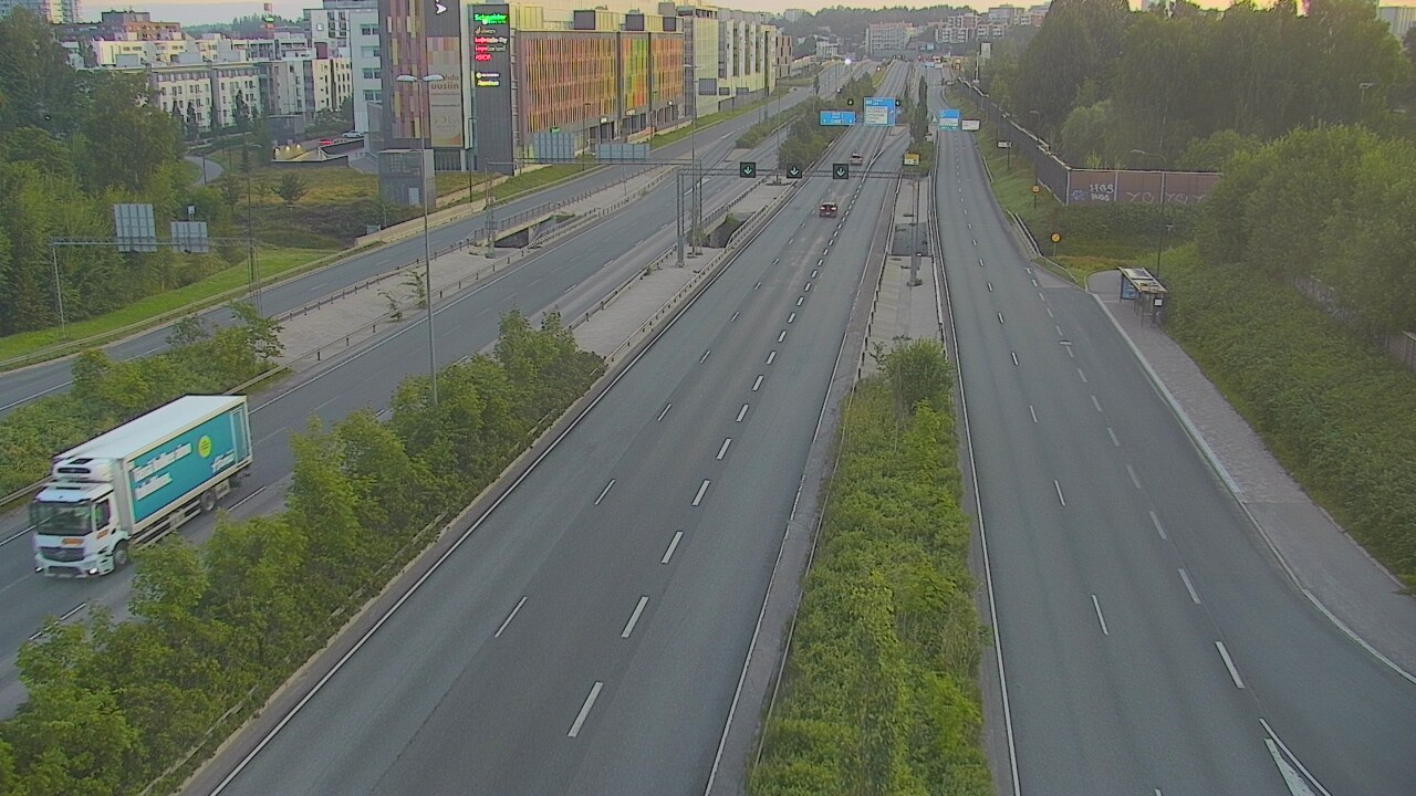 Weather Camera Image Road 101 Espoo Säterinsolmu, Espoo, Uusimaa