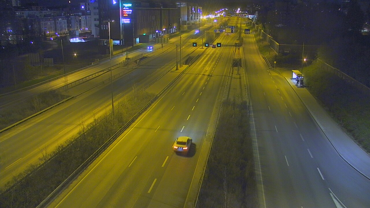 Weather Camera Image Väg 101 Esbo Säterinsolmu, Espoo, Uusimaa