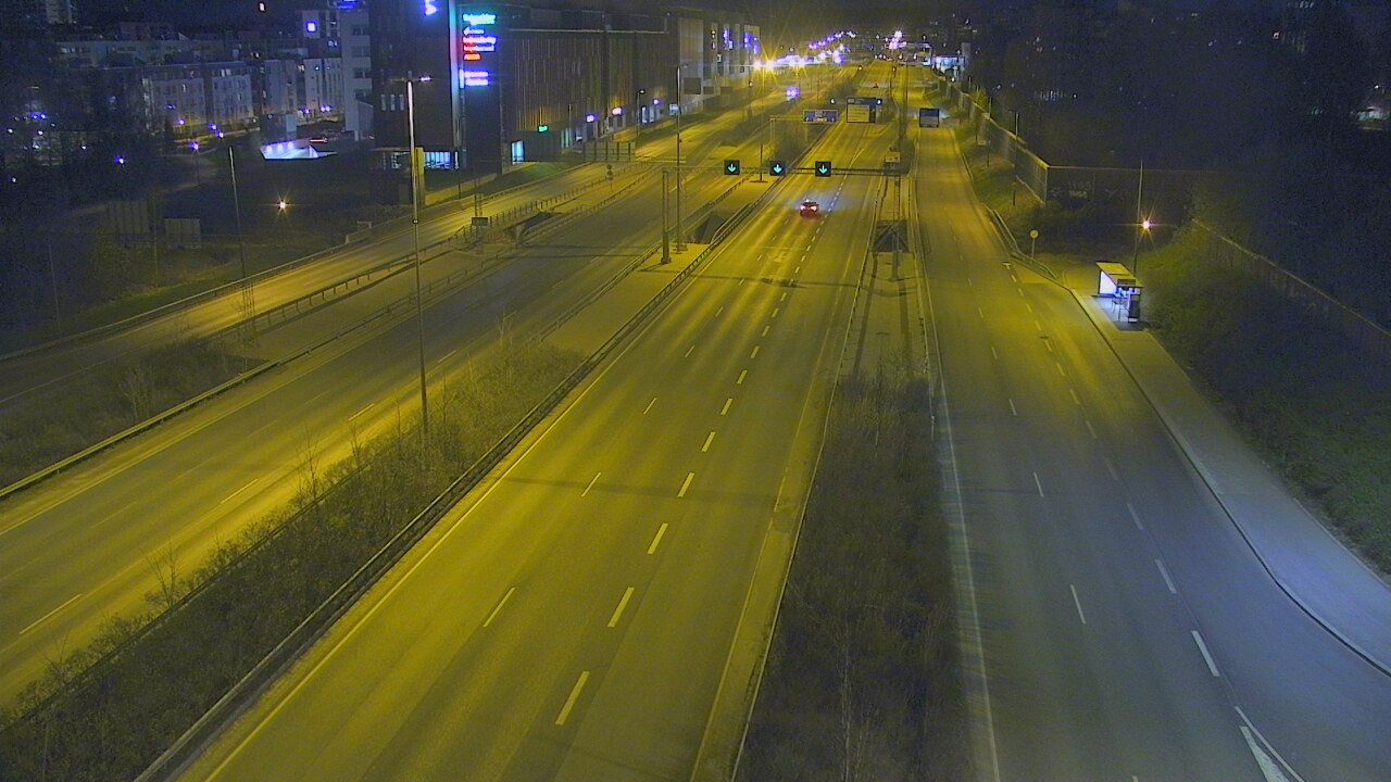 Weather Camera Image Väg 101 Esbo Säterinsolmu, Espoo, Uusimaa