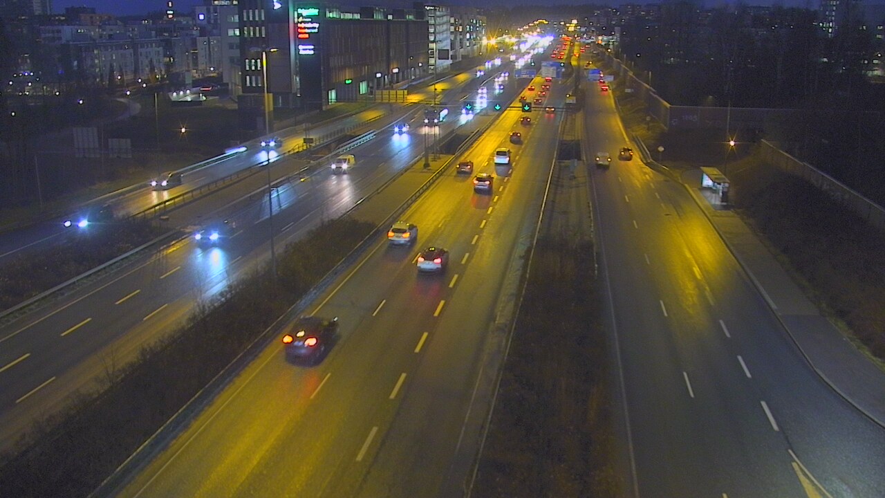 Weather Camera Image Road 101 Espoo Säterinsolmu, Espoo, Uusimaa