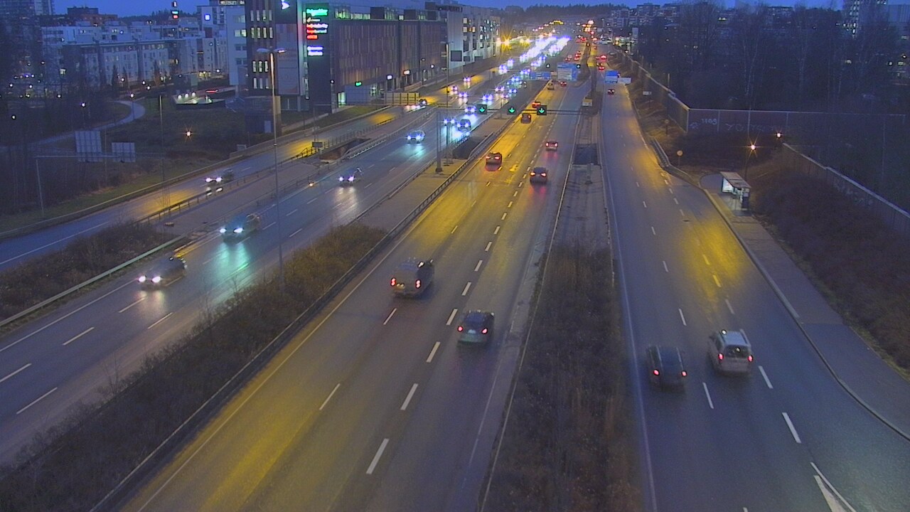 Weather Camera Image Road 101 Espoo Säterinsolmu, Espoo, Uusimaa