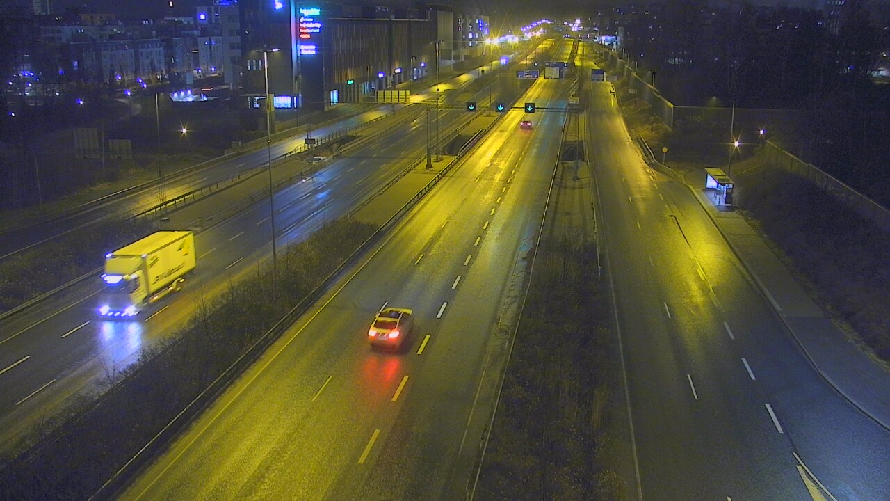 Weather Camera Image Road 101 Espoo Säterinsolmu, Espoo, Uusimaa