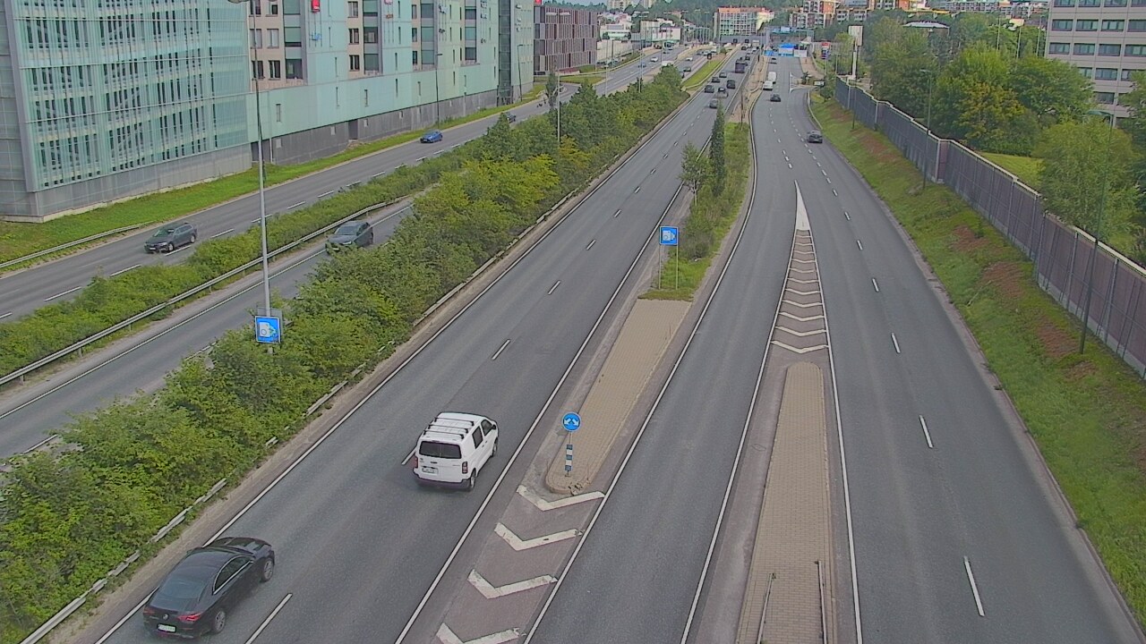 Weather Camera Image Road 101 Espoo Perkkaa, Espoo, Uusimaa