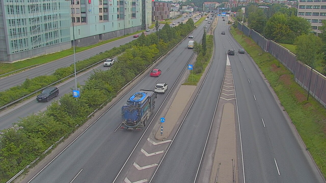 Weather Camera Image Road 101 Espoo Perkkaa, Espoo, Uusimaa