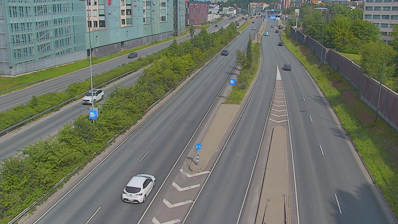 Weather Camera Image Road 101 Espoo Perkkaa, Espoo, Uusimaa