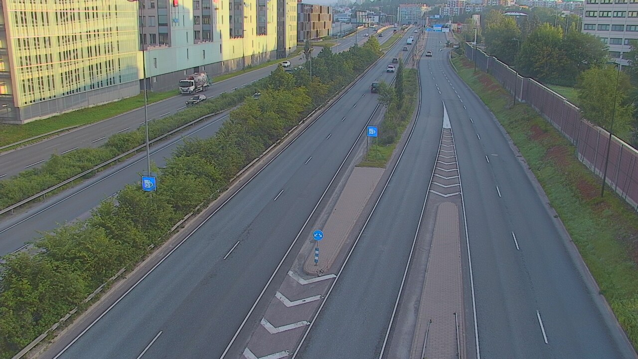 Weather Camera Image Road 101 Espoo Perkkaa, Espoo, Uusimaa