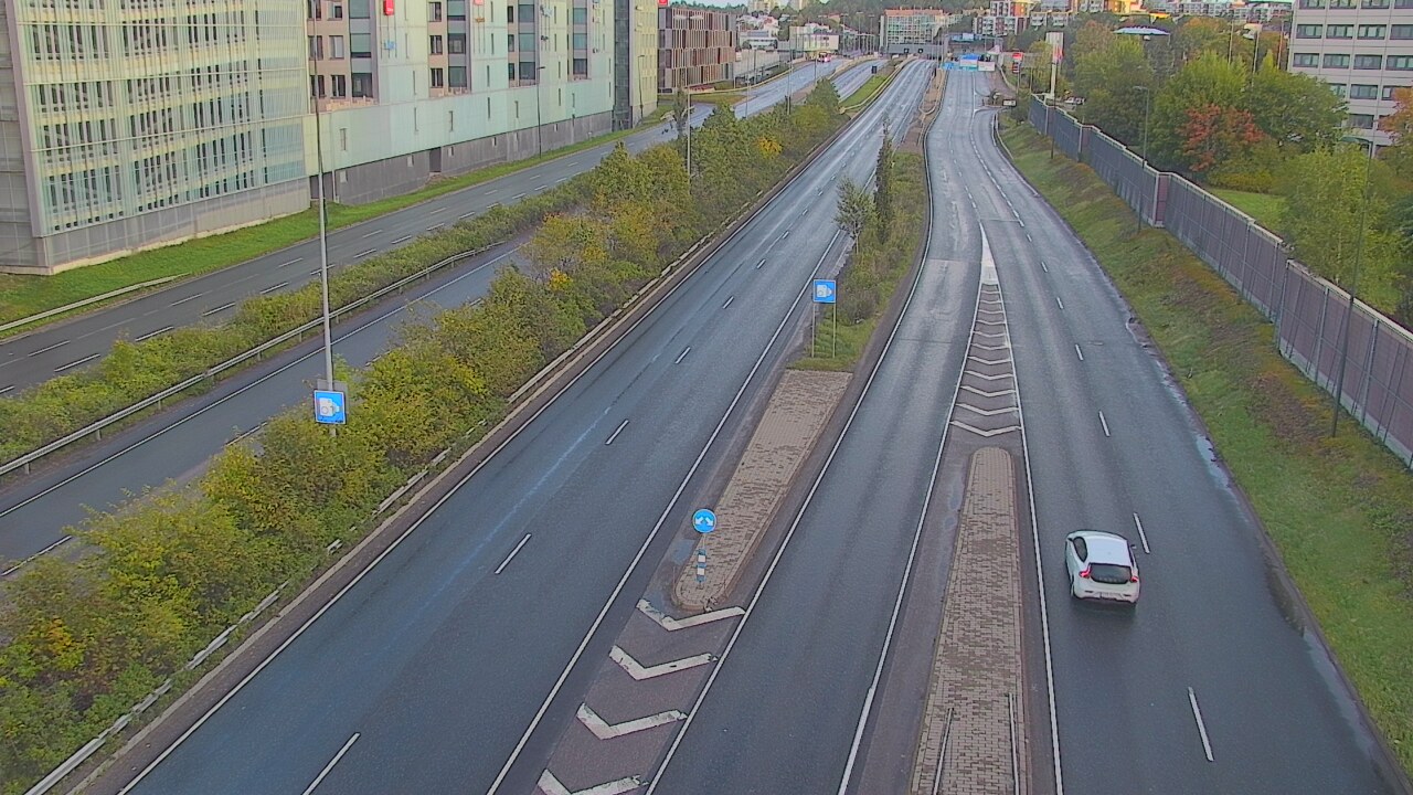 Weather Camera Image Road 101 Espoo Perkkaa, Espoo, Uusimaa