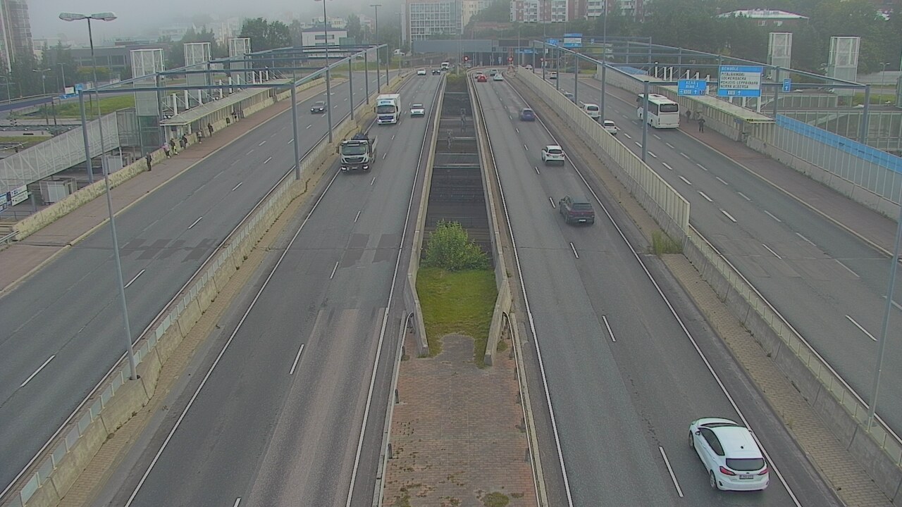 Weather Camera Image Road 101 Espoo Vermo, Espoo, Uusimaa