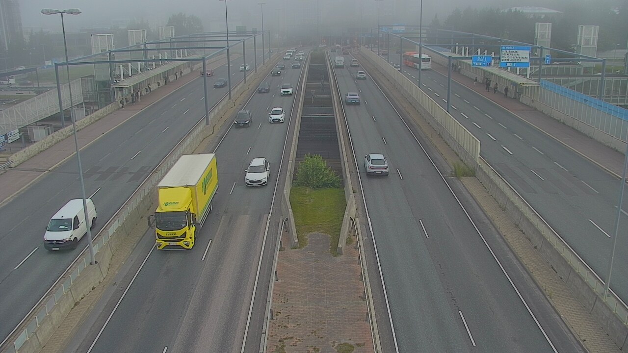 Weather Camera Image Road 101 Espoo Vermo, Espoo, Uusimaa