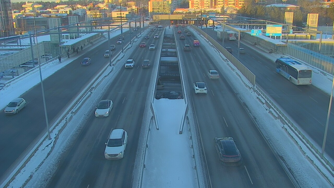 Weather Camera Image Road 101 Espoo Vermo, Espoo, Uusimaa