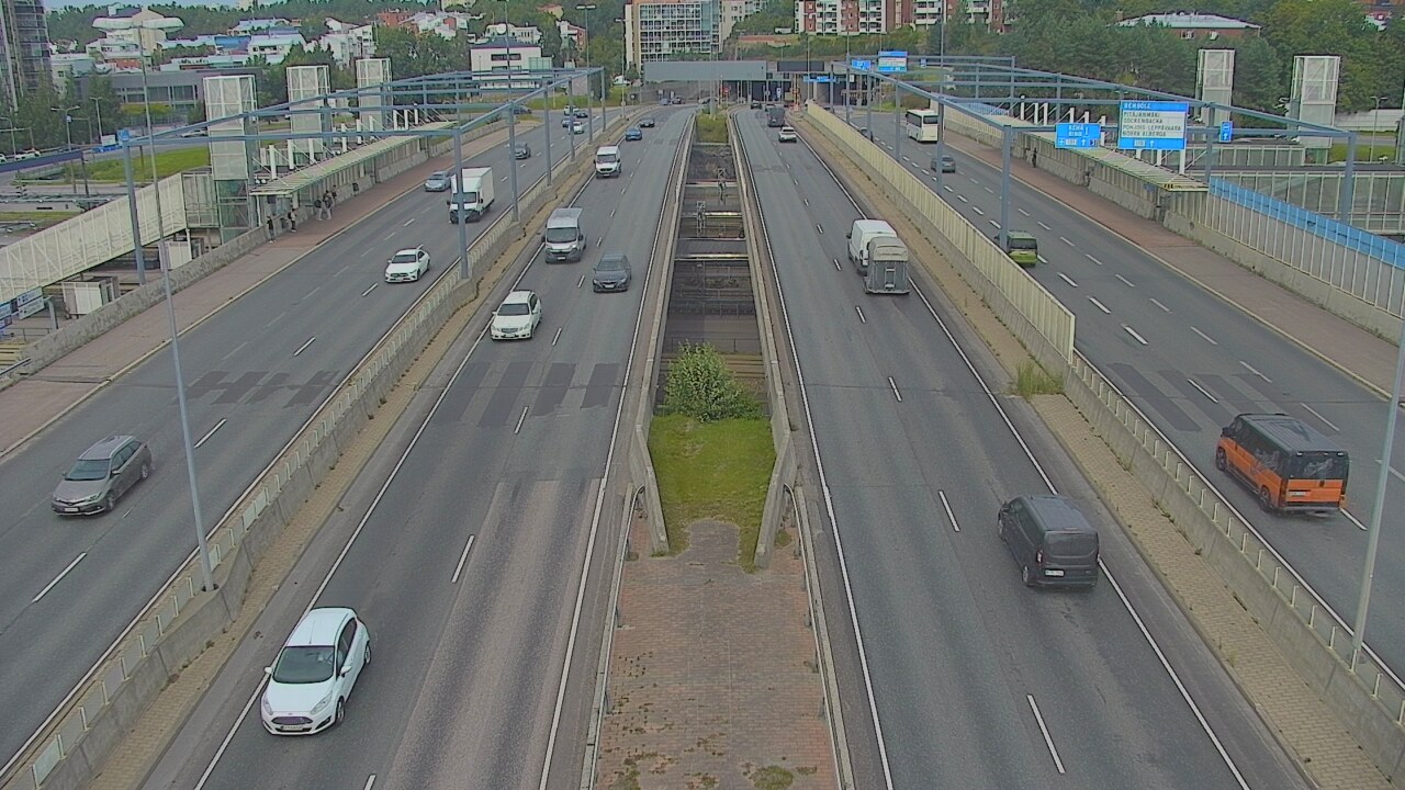 Weather Camera Image Road 101 Espoo Vermo, Espoo, Uusimaa