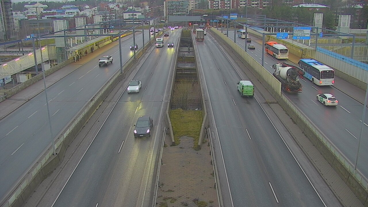 Weather Camera Image Road 101 Espoo Vermo, Espoo, Uusimaa