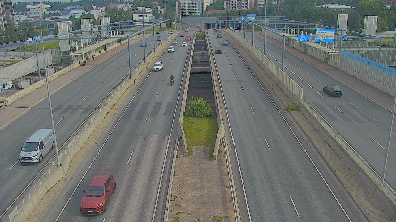 Weather Camera Image Road 101 Espoo Vermo, Espoo, Uusimaa