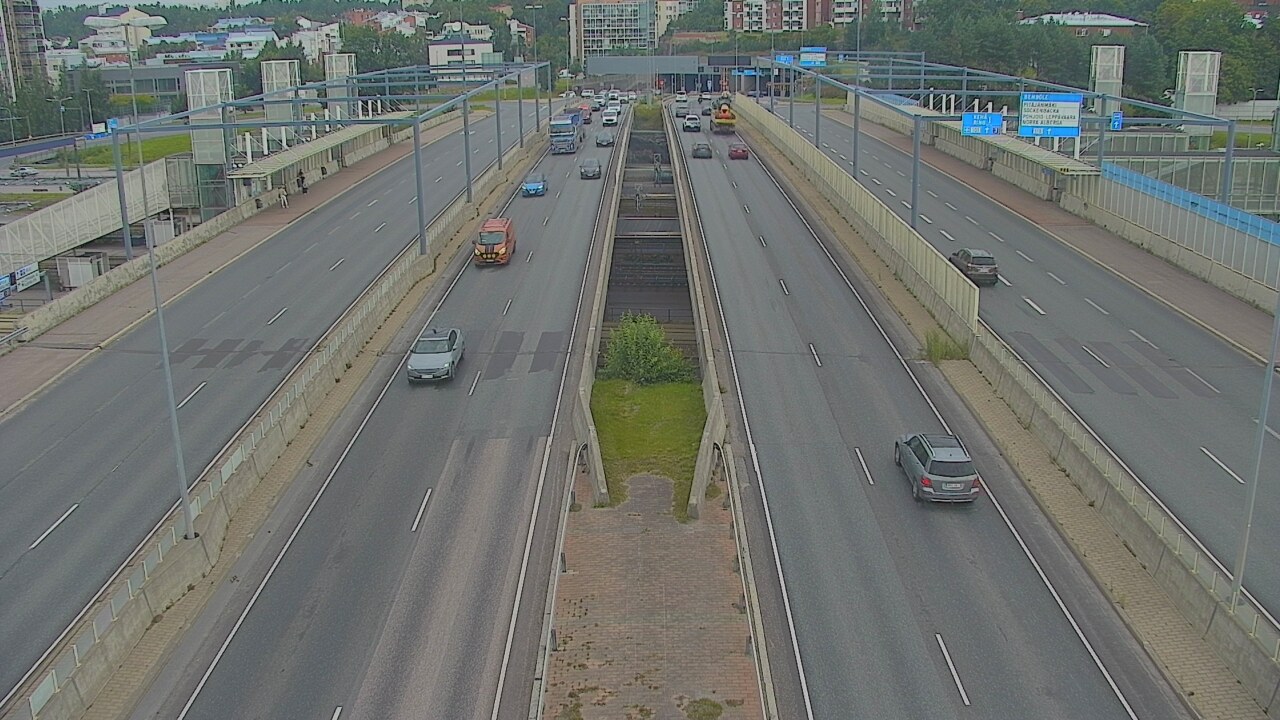 Weather Camera Image Road 101 Espoo Vermo, Espoo, Uusimaa