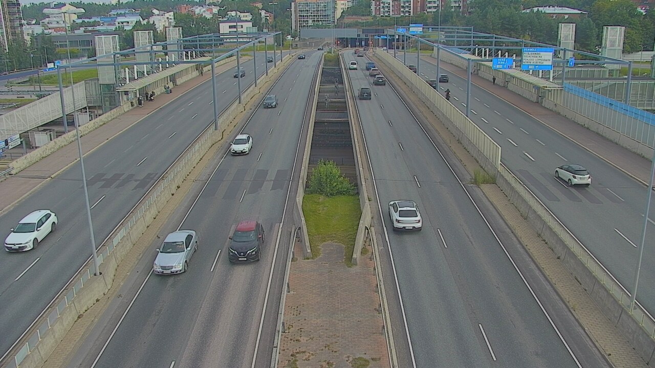 Weather Camera Image Road 101 Espoo Vermo, Espoo, Uusimaa