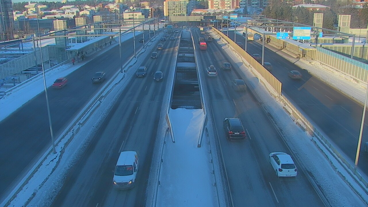 Weather Camera Image Road 101 Espoo Vermo, Espoo, Uusimaa