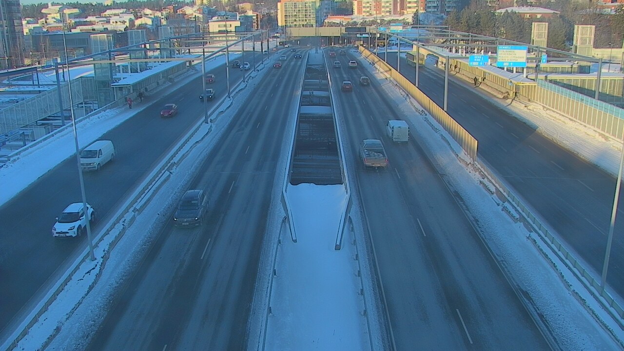 Weather Camera Image Road 101 Espoo Vermo, Espoo, Uusimaa