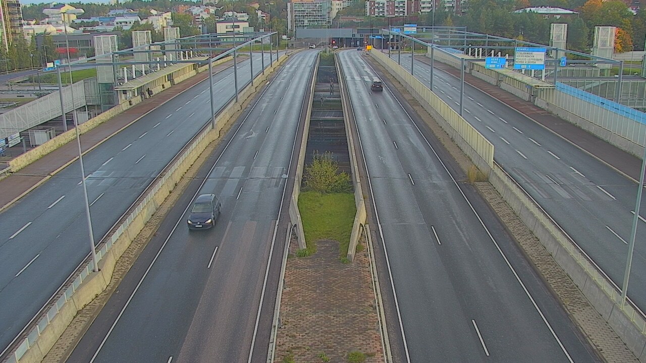 Weather Camera Image Road 101 Espoo Vermo, Espoo, Uusimaa