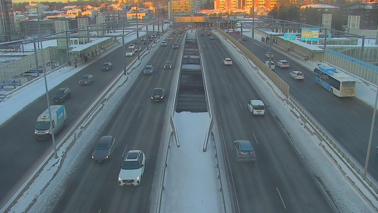 Weather Camera Image Road 101 Espoo Vermo, Espoo, Uusimaa