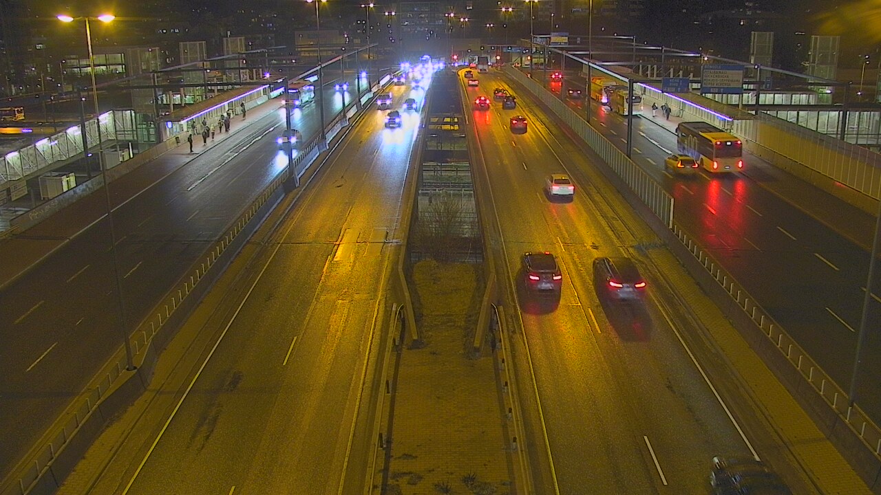 Weather Camera Image Road 101 Espoo Vermo, Espoo, Uusimaa