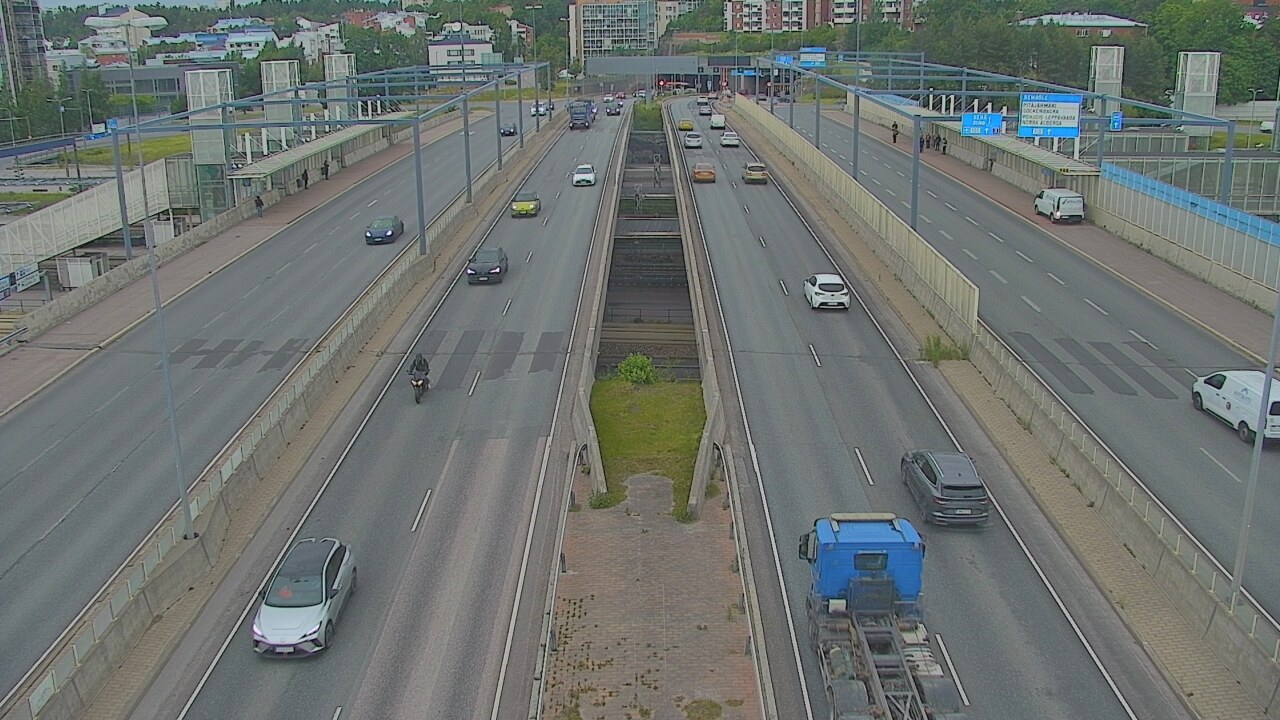 Weather Camera Image Road 101 Espoo Vermo, Espoo, Uusimaa