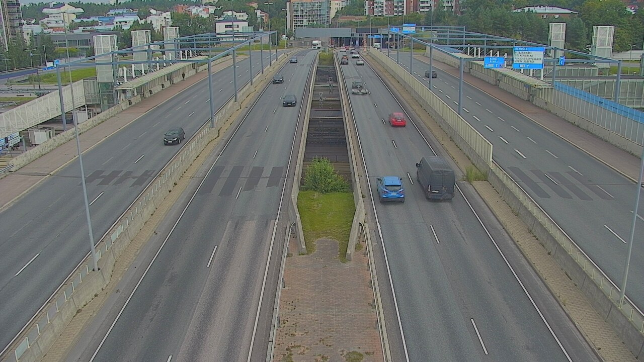 Weather Camera Image Road 101 Espoo Vermo, Espoo, Uusimaa