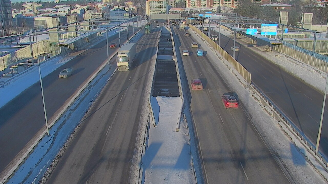 Weather Camera Image Road 101 Espoo Vermo, Espoo, Uusimaa