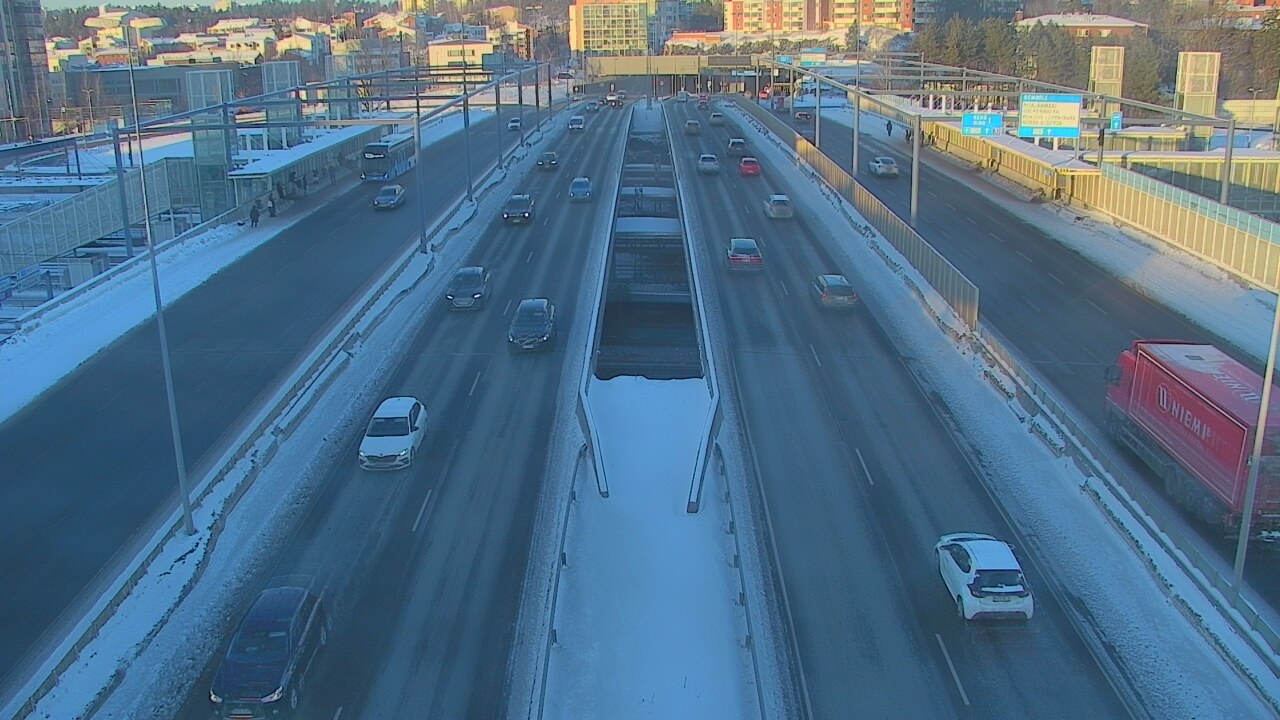 Weather Camera Image Road 101 Espoo Vermo, Espoo, Uusimaa