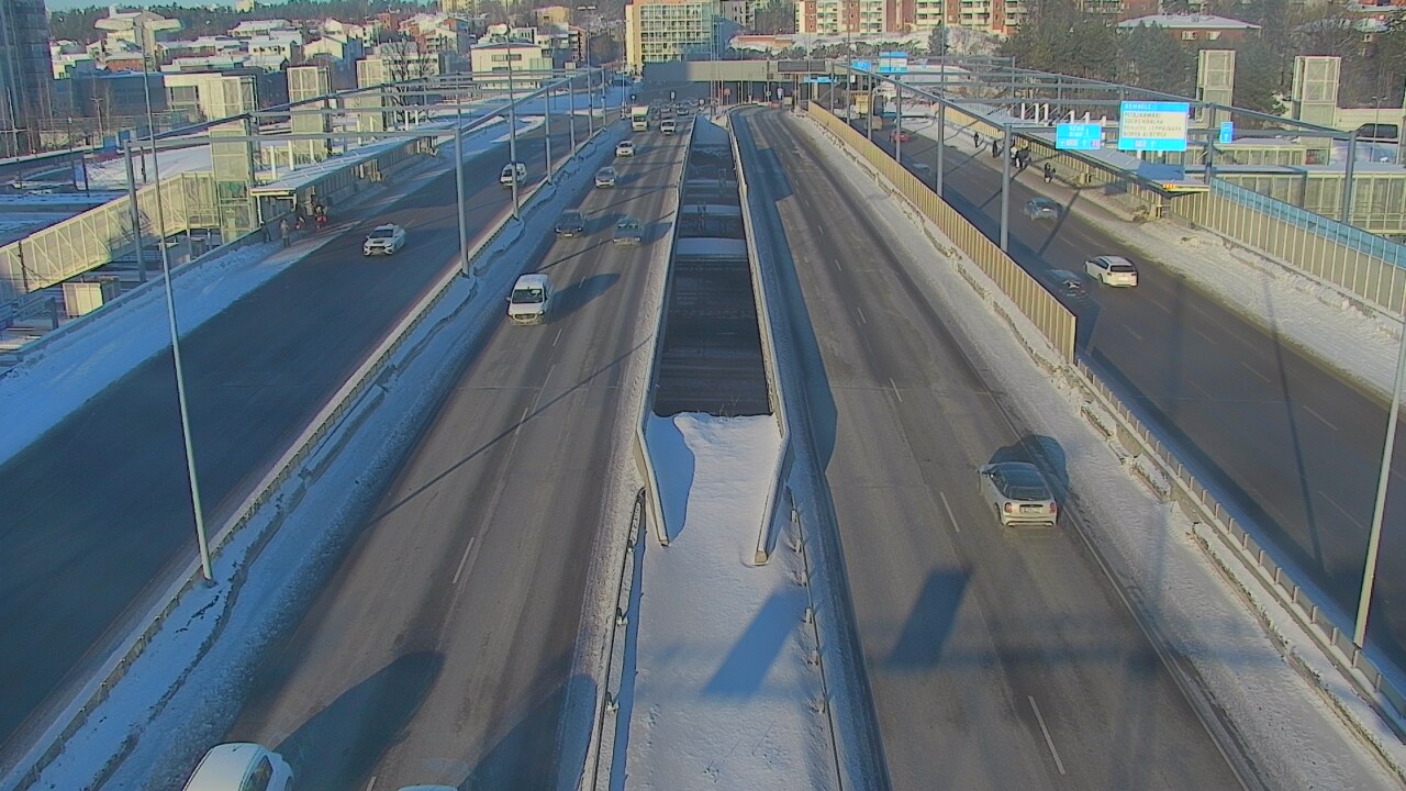 Weather Camera Image Road 101 Espoo Vermo, Espoo, Uusimaa