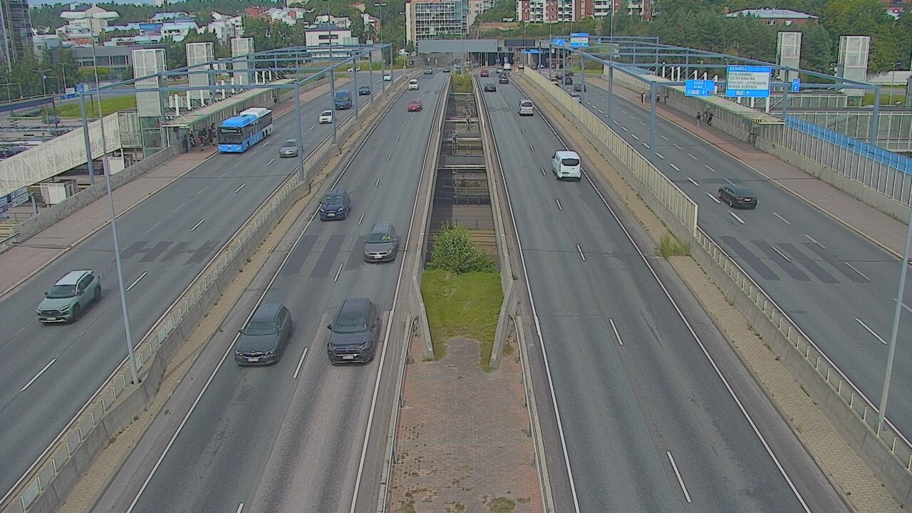 Weather Camera Image Road 101 Espoo Vermo, Espoo, Uusimaa