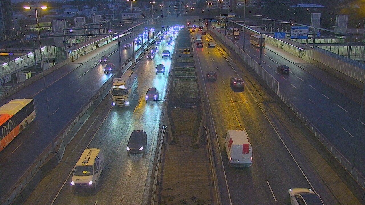 Weather Camera Image Road 101 Espoo Vermo, Espoo, Uusimaa