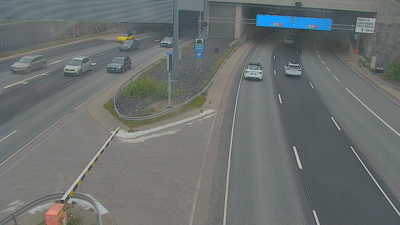Weather Camera Image Väg 101 Mestarintunneli, puomi, Espoo, Uusimaa