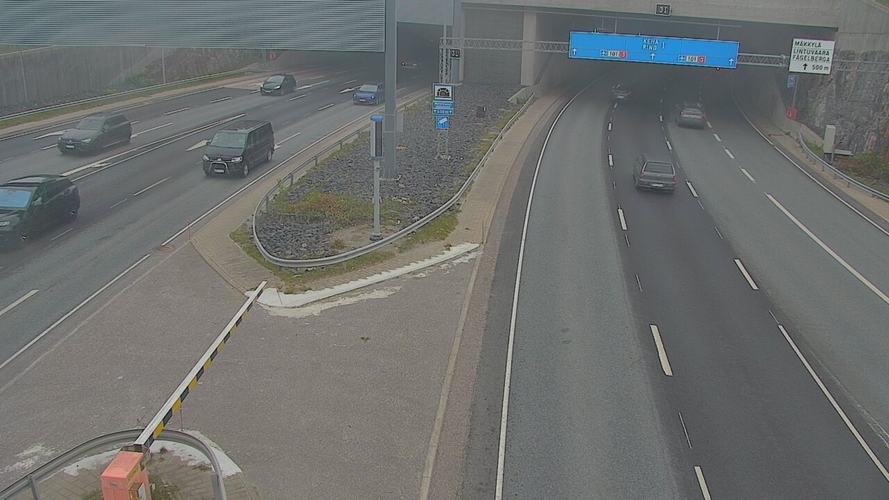 Weather Camera Image Road 101 Mestarintunneli, puomi, Espoo, Uusimaa