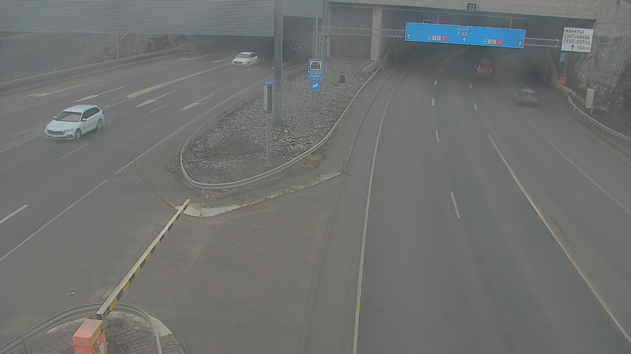 Weather Camera Image Väg 101 Mestarintunneli, puomi, Espoo, Uusimaa