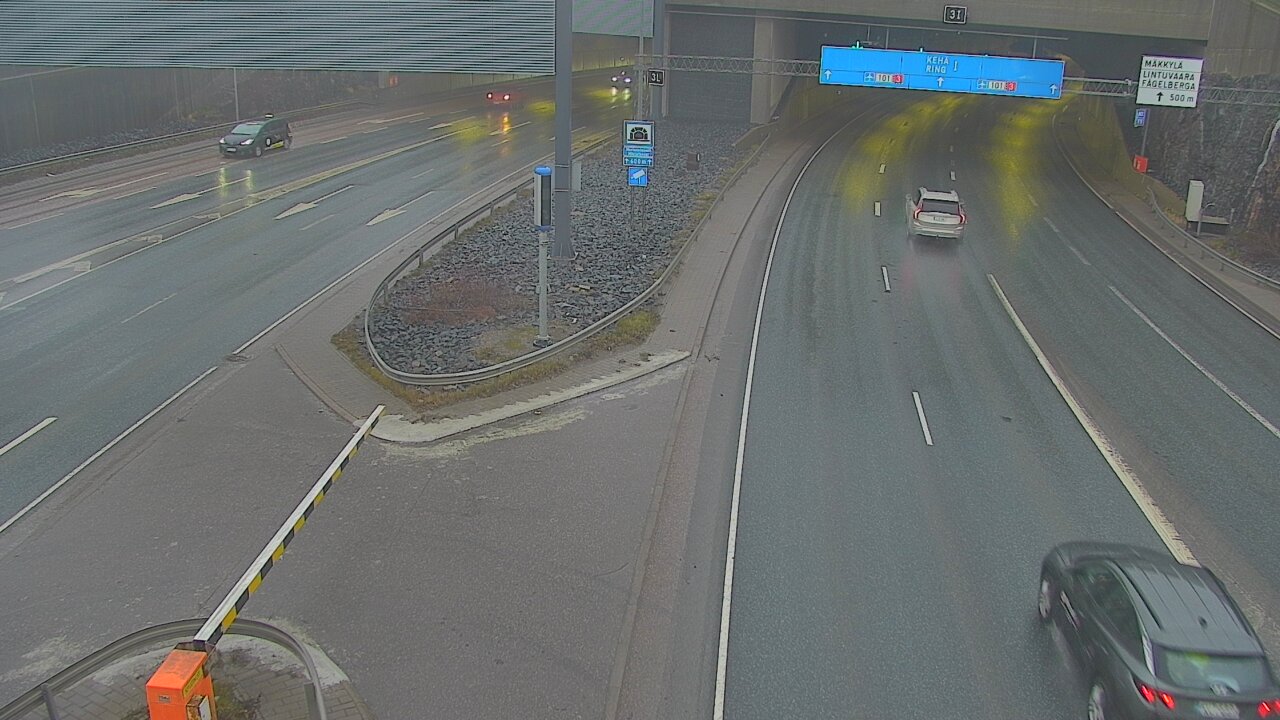 Weather Camera Image Väg 101 Mestarintunneli, puomi, Espoo, Uusimaa