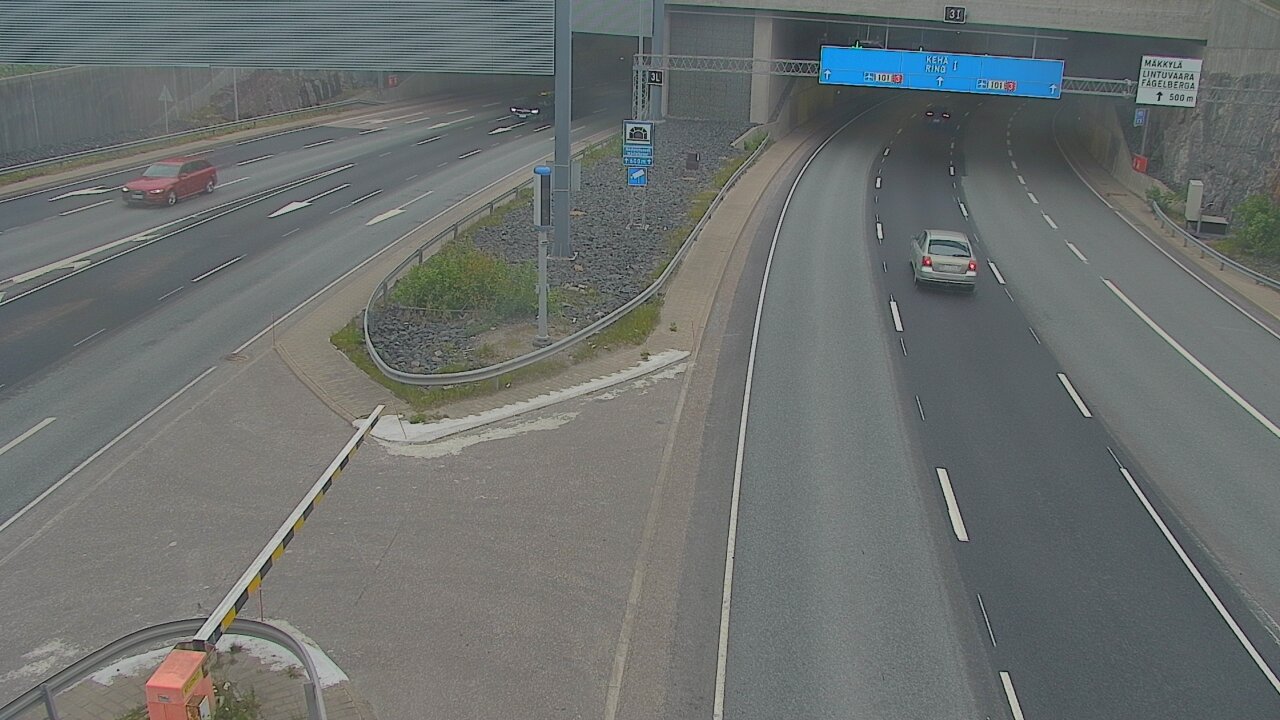 Weather Camera Image Väg 101 Mestarintunneli, puomi, Espoo, Uusimaa