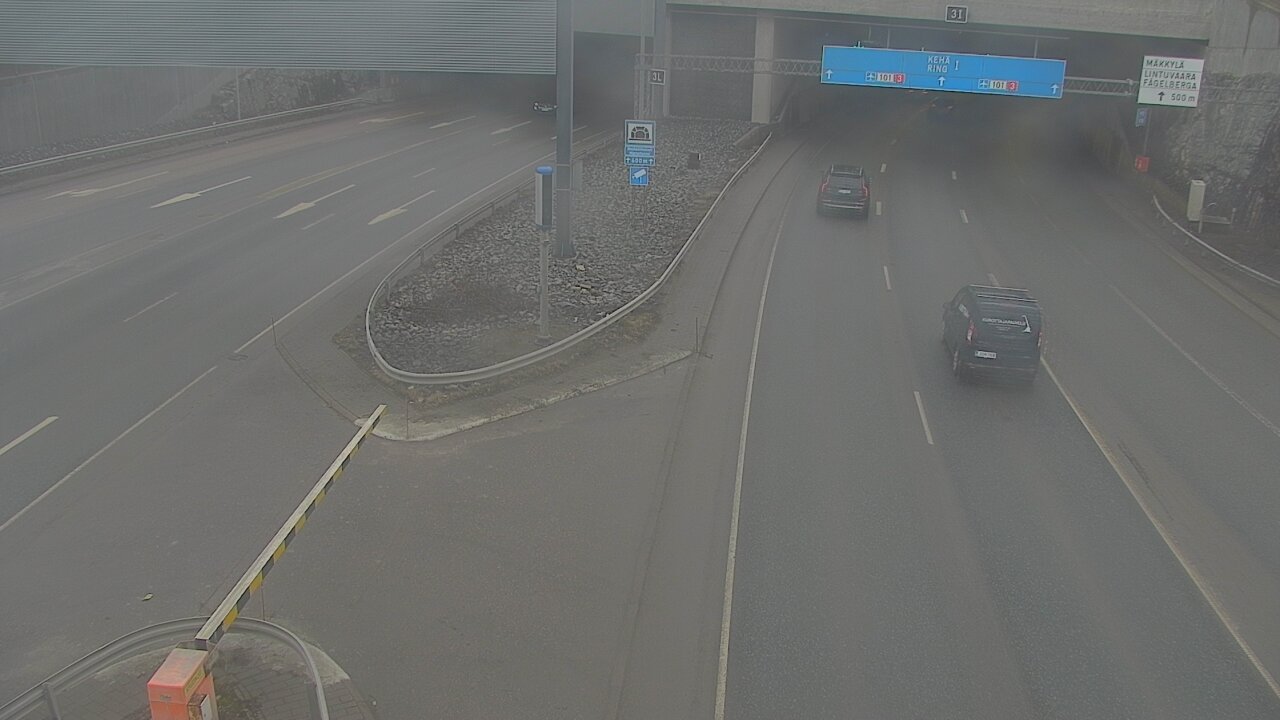 Weather Camera Image Road 101 Mestarintunneli, puomi, Espoo, Uusimaa