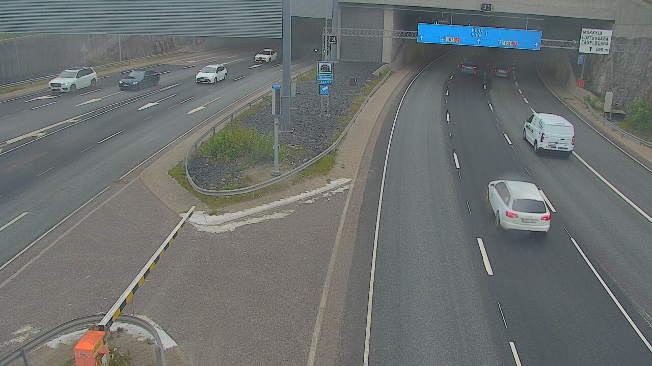 Weather Camera Image Väg 101 Mestarintunneli, puomi, Espoo, Uusimaa