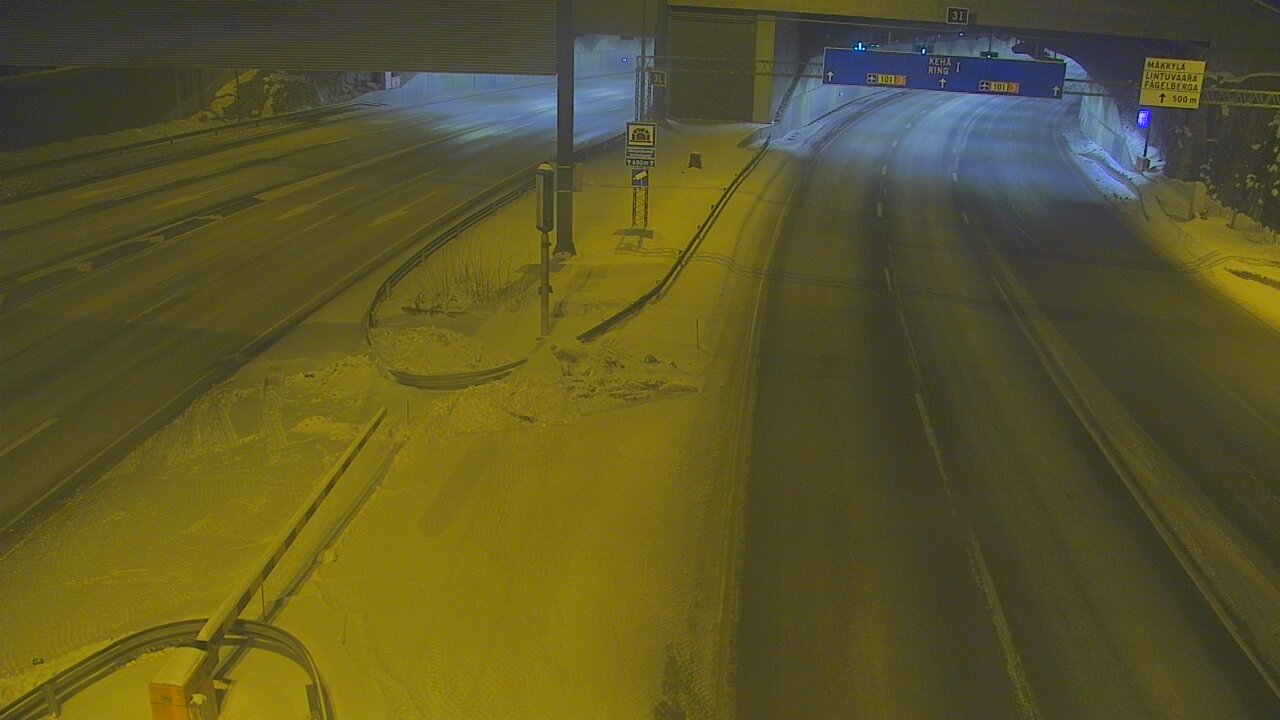 Weather Camera Image Väg 101 Mestarintunneli, puomi, Espoo, Uusimaa