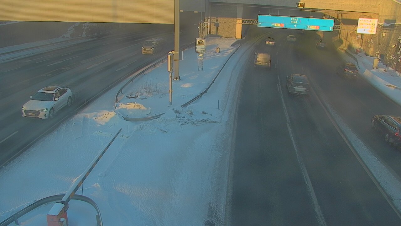 Kelikamerat Kuva Tie 101 Mestarintunneli, puomi länsi, Espoo, Uusimaa