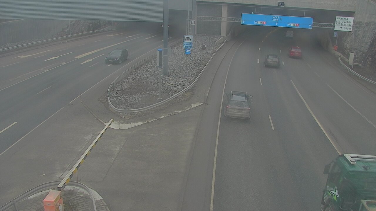 Weather Camera Image Väg 101 Mestarintunneli, puomi, Espoo, Uusimaa