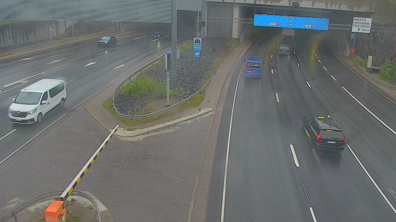 Weather Camera Image Road 101 Mestarintunneli, puomi, Espoo, Uusimaa